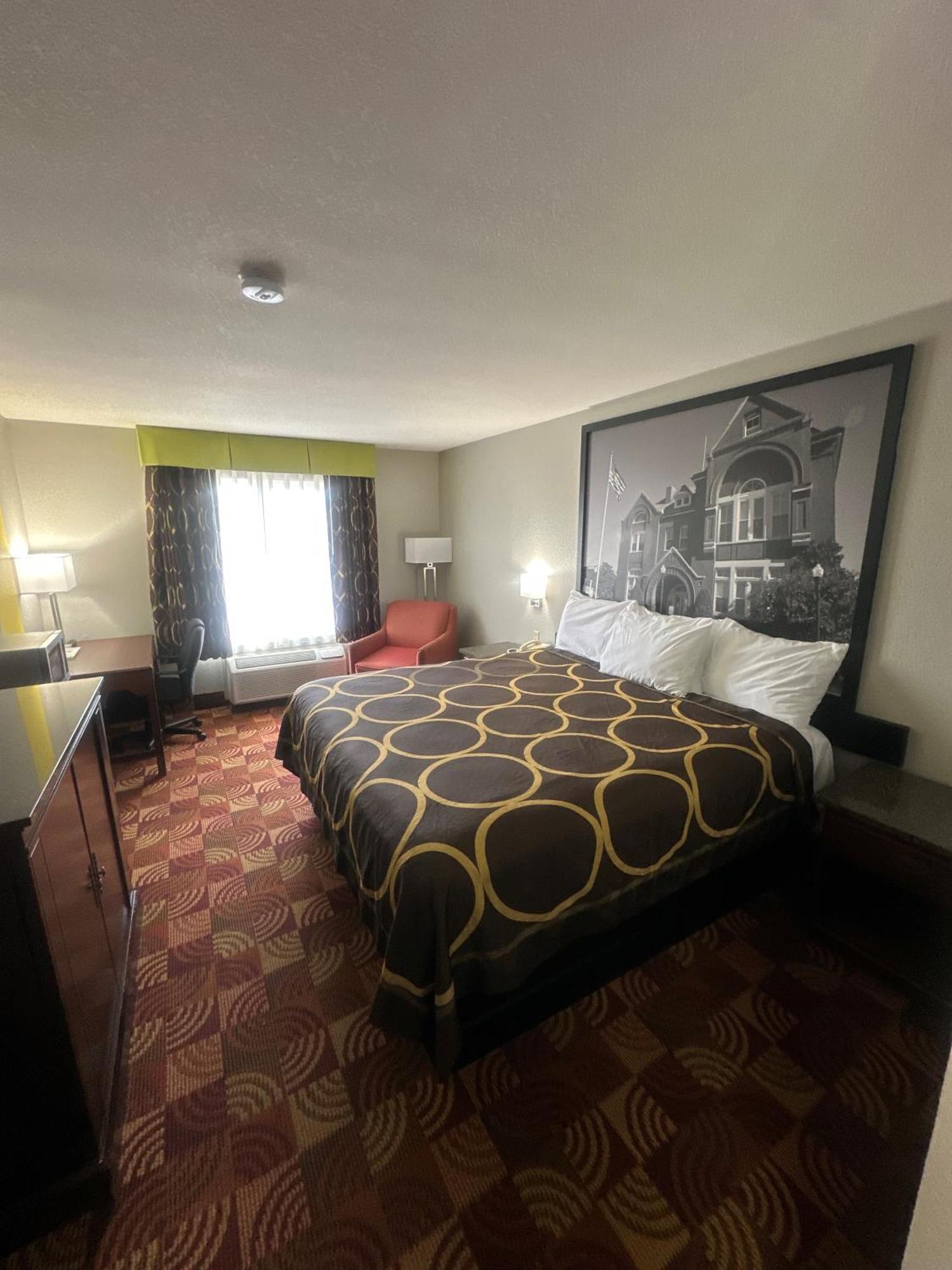 Super 8 By Wyndham Lake Of The Ozarks Eldon Kültér fotó