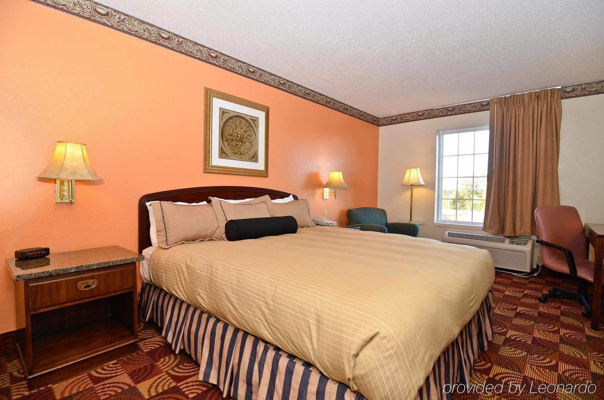 Super 8 By Wyndham Lake Of The Ozarks Eldon Kültér fotó